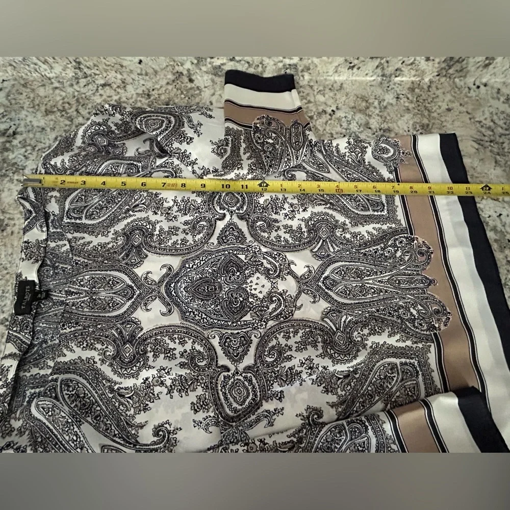 Talbots Silky Black White Tan Paisley Boho Floral Print Blouse Top Size 2P - Picture 8 of 8